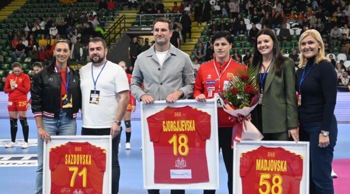 Ракометната федерација на Македонија им се заблагодари на Јована Саздовска, Елена Ѓорѓиевска и Симона Маџовска