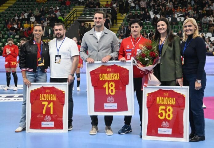 569463183_1150379213890543_659400304911766559_n