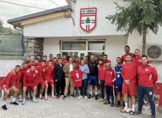 ФОТО ВЕСТ: Тиквеш е консолидиран, играчите добиja по две плати!