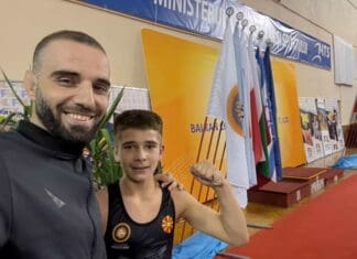 Ананиев во финале: Македонија на чекор да добие балкански првак во борење