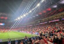 Тухел удри по навивачите: Какви навивачи се тоа кога половина час ги слушавме само Велшаните!?