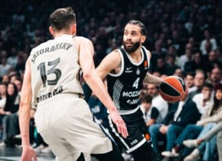 Клајбурн со „тројка“ од речиси пола терен за победа на Барса во Белград