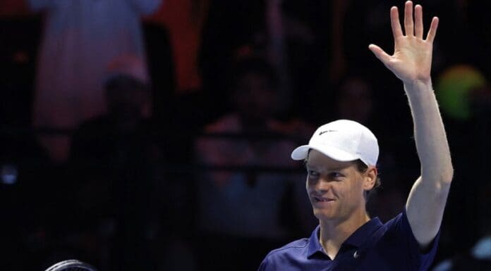 Ѓоковиќ се мачеше, Синер како брз воз до финалето во Ријад