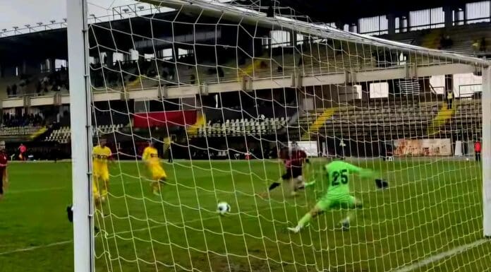 „Дожд“ од голови во Тетово и Кратово