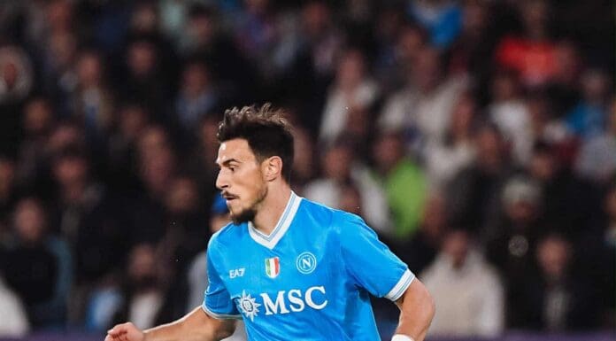 Наполи „киксираше“ против Ајнтрахт, Арсенал фуриозно против Славија Прага