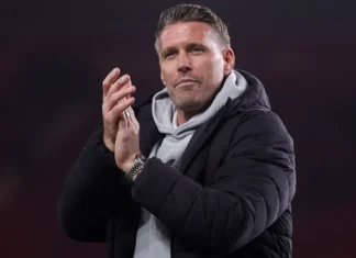 Роб Едвардс ќе биде новиот менаџер на Вулверхемптон