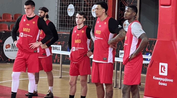 Омари Мур пред дебито: Среќен сум што станав Македонец!