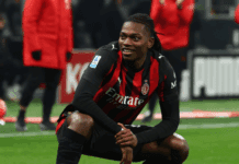 Леао го однесе Милан на врвот