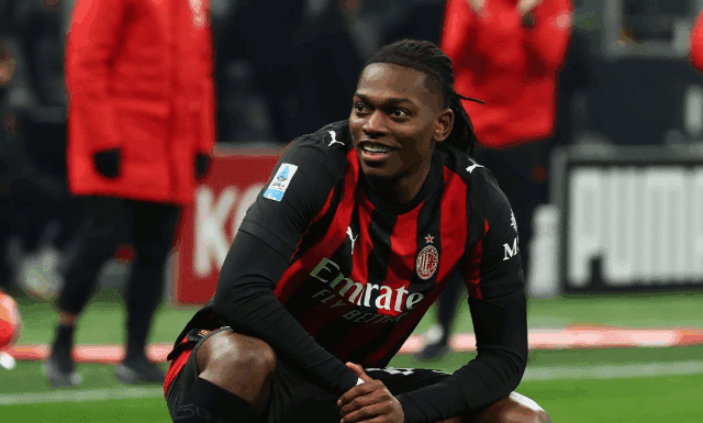 Леао го однесе Милан на врвот