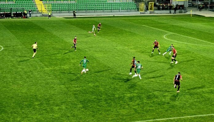 ba76f5ef-2dd3-4010-a6c5-2d2b81f077e4