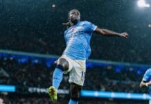 Манчестер Сити го растури Ливерпул и дојде на четири бода до Арсенал (ВИДЕО)