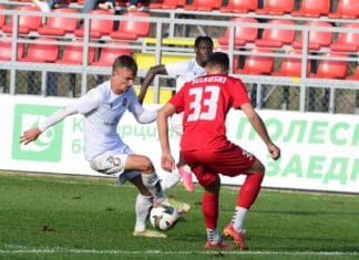 И со Тупаиќ иста песна! Струга лесно го мина Работнички