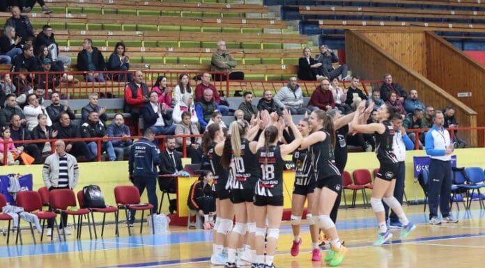 Шампионките поразени на гостувањето кај Наковски Волеј