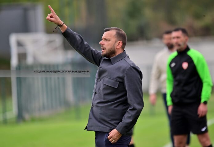 31_bledi-shkembi_trener-na-struga