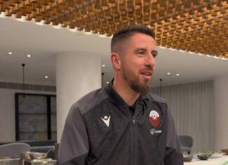 Капитенот Ибраими со роденден во Ларнака (ВИДЕО)