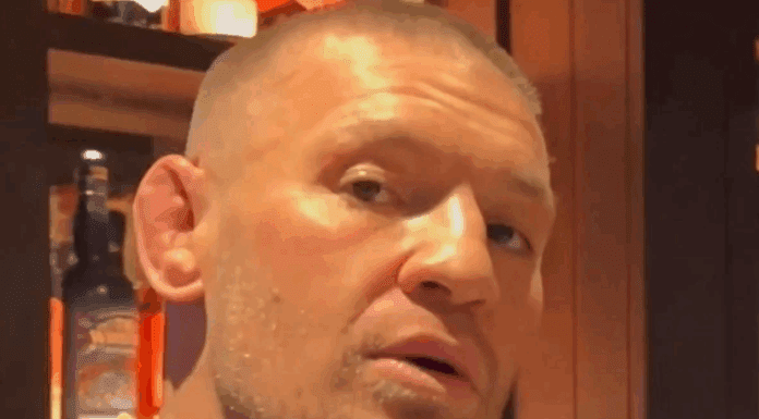 Конор Мекгрегор полупијан предизвика погрешна личност