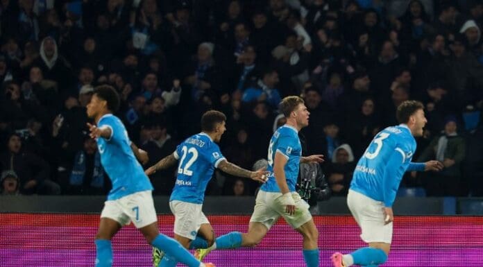 Елмас и Неапол слават: Победа над Јуве за враќање на врвот (ВИДЕО)