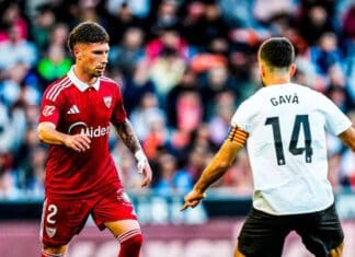 Столе се врати на клупа, Валенсија се спаси од пораз