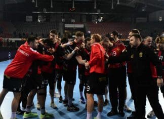 Вардар 1961 тргнува во својот храм и тоа против Мелсунген!