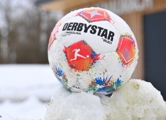 Снегот прави хаос во Германија: Одложени се два меча од 16.коло во Бундеслигата!