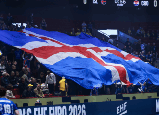 Нов скандал: Навивачите на Исланд останаа без билети за полуфиналето на ЕП