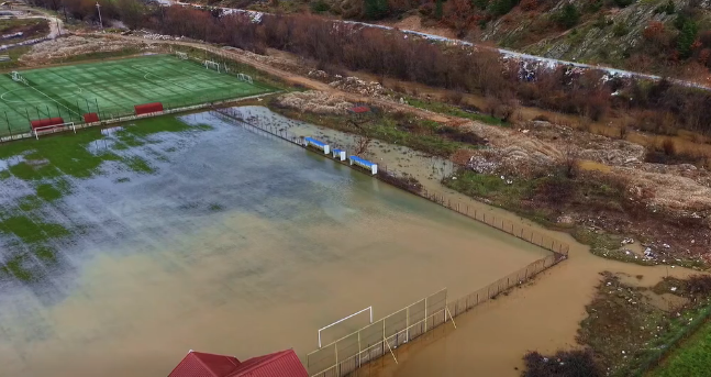 Страшно: Еве како изгледа стадионот на Влазeрими во Кичево! (ВИДЕО)