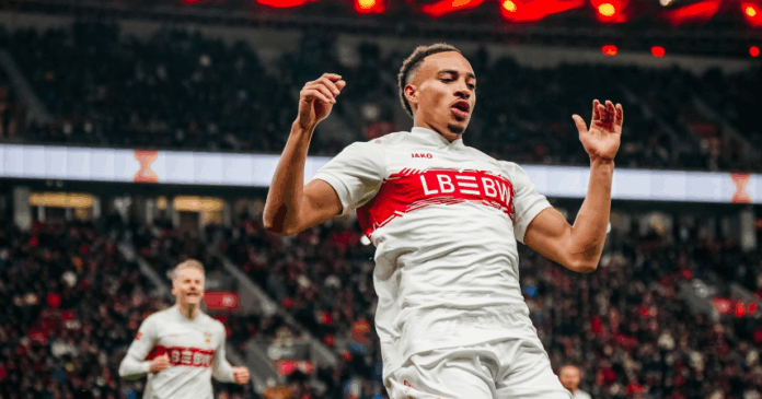 Stutgart kaj Leverkuzen