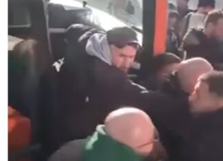 „Делегацијата“ на Башкими ДИВЕЕШЕ по мечот со Вардар…нападнати Бобан Николов, полицијата…. (ВИДЕО)