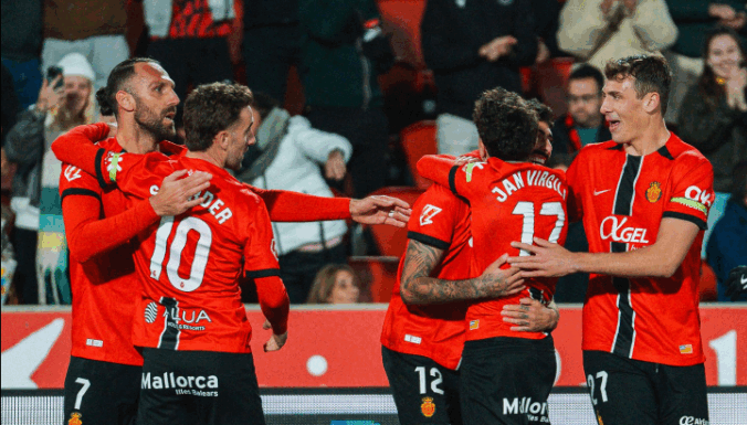 Муричи и компанија ја “растурија“ Севиља