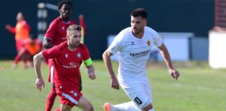 Полувреме: Вардар со водство на дербито во Струга, Матиќ беше стрелец за 0:1! (ВИДЕО)