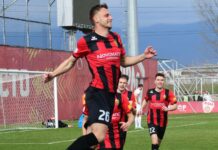 Полувреме: Цветковиќ за водство на Вардар на празната Арена и без “Комити“, нема голови во Кратово! (ВИДЕО)