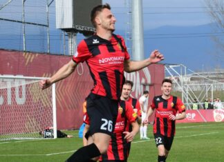 Полувреме: Цветковиќ за водство на Вардар на празната Арена и без “Комити“, нема голови во Кратово! (ВИДЕО)