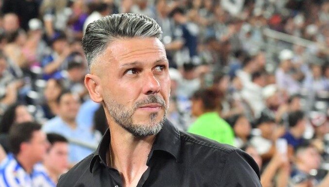 Демикелис седнува на клупата на Мајорка