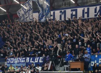 Куманово е казнет со 100.000 денари поради знамињата на фановите