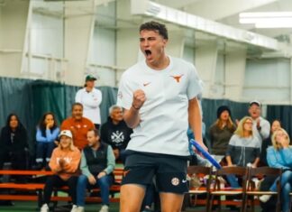 Калин Ивановски со Тексас Универзитетот го освои Зимското првенство на САД