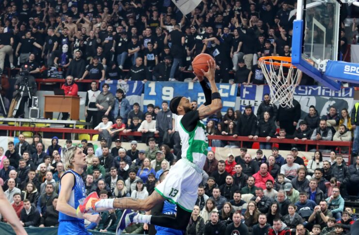 После инцидент, прекин и драма: Куманово преку Пелистер до полуфинале!