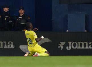 Столе и Валенсија поведоа, но на крајот поразени од Виљареал