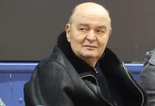 Вујошевиќ итно хоспитализиран, ја води најважната битка