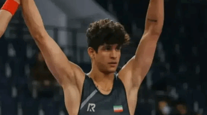 Страшно: Еве зошто иранските власти го погубија младиот борач!