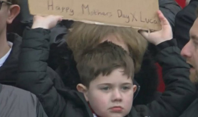 “Извини мамо, ама…!“(ФОТО)