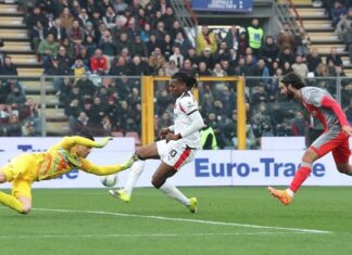 Павловиќ и Леао за гостинска победа на Милан (ВИДЕО)