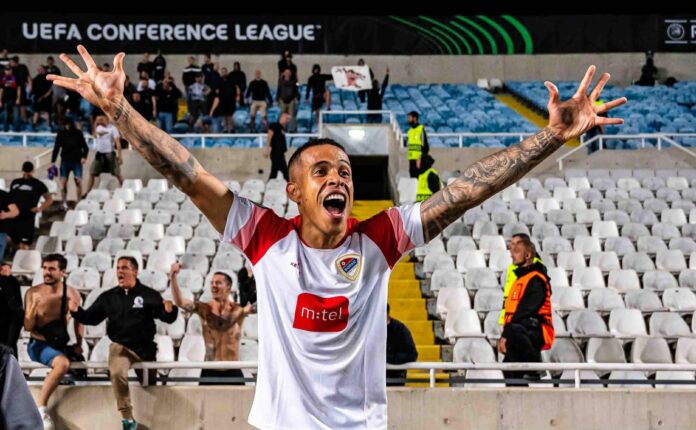 f86e6495-7b7d-4aa0-ae10-dfe75221233b