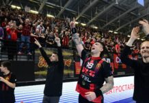 Вети и исполни, после долгата пауза се врати уште посилен: Обожавам да играм тука, во ваква атмосфера!