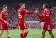 Тинејџерот блескаше, Ливерпул сигурен против Фулам!