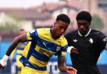 Елмас и Наполи извлекоа реми кај Парма