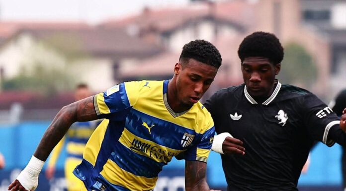 Елмас и Наполи извлекоа реми кај Парма