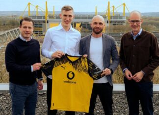 Нико Шлотербек потпиша нов договор со „милионерите“