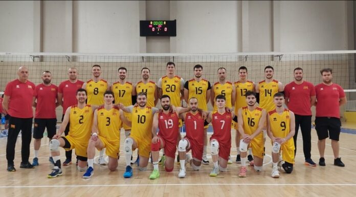 Одбојкарите одиграа четири сета со Црна Гора, поделија по два