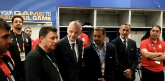 Инфантино во соблекувалната на Иран: Свесни сме низ што поминувате (ВИДЕО)