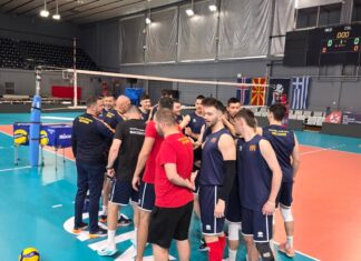 Одбојкарите го направија последниот договор во Атина пред пресметката со Исланд